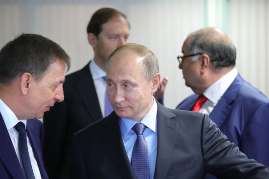 Рабочая поездка президента РФ В. Путина в Белгородскую область