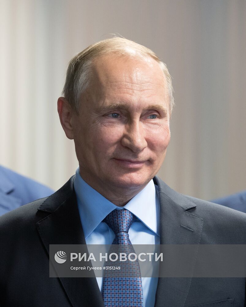 Рабочая поездка президента РФ В. Путина в Белгородскую область