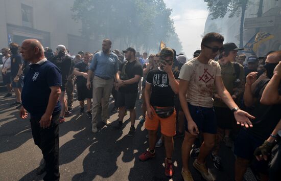 Акция протеста в Киеве против депутатской неприкосновенности