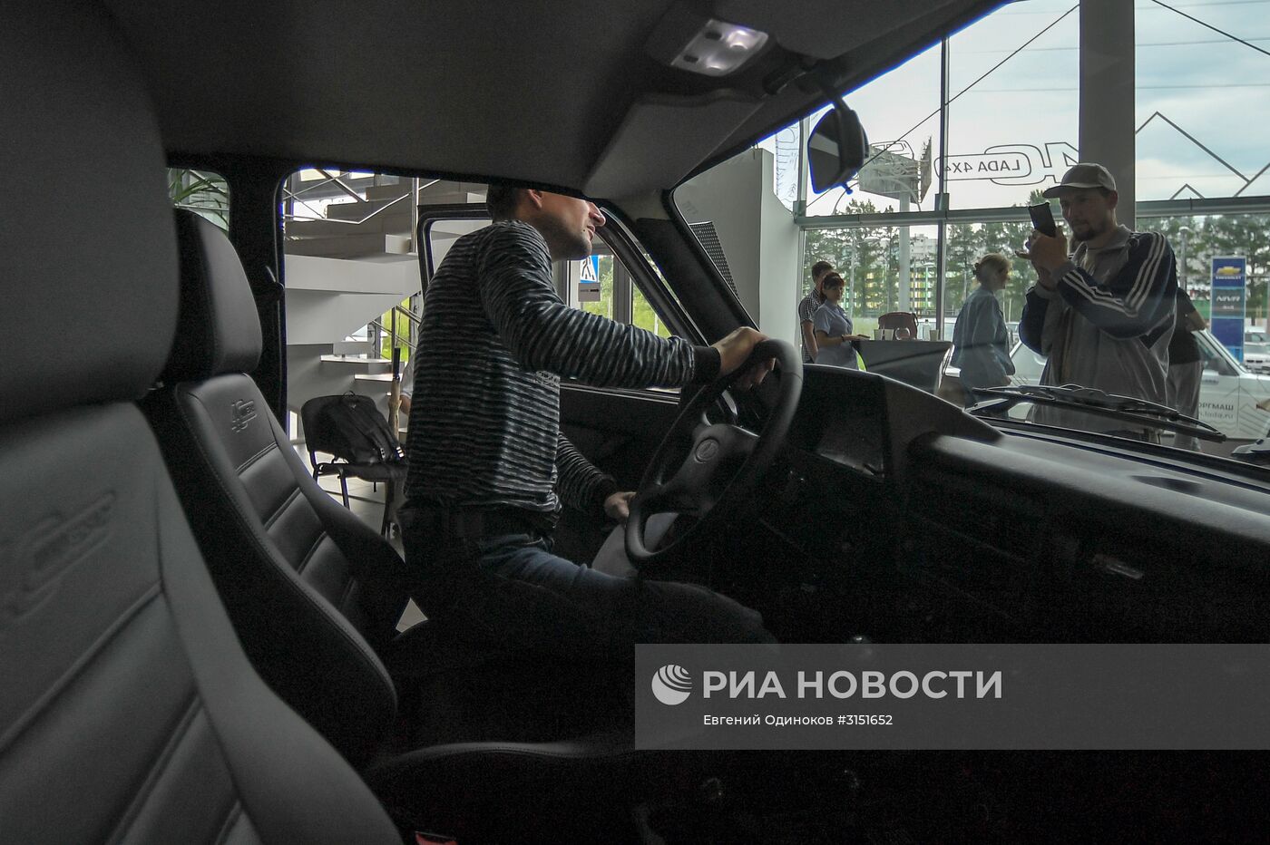 День открытых дверей, посвященный 40-летию внедорожника "Нива 4X4".