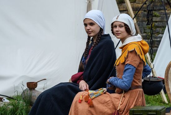 Исторический фестиваль "Страж в истоке Невы" в Ленинградской области