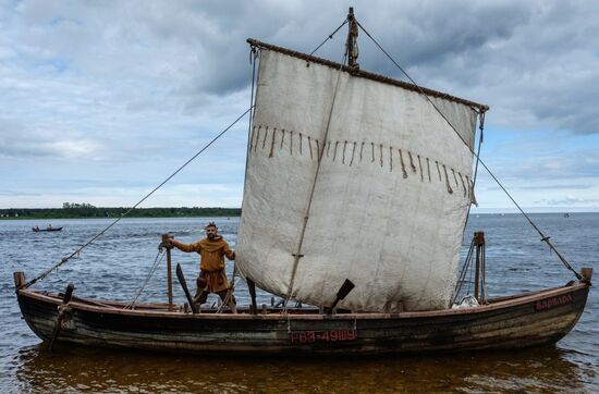 Исторический фестиваль "Страж в истоке Невы" в Ленинградской области