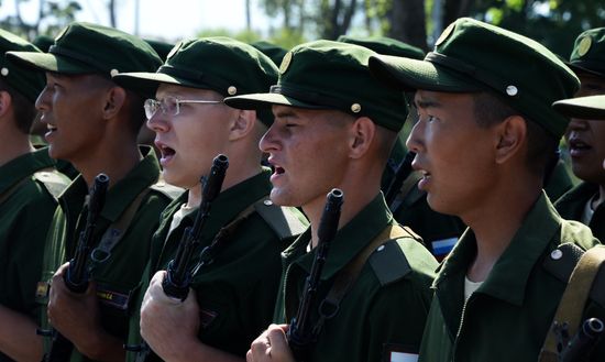 Принятие военной присяги новобранцами мотострелковой бригады