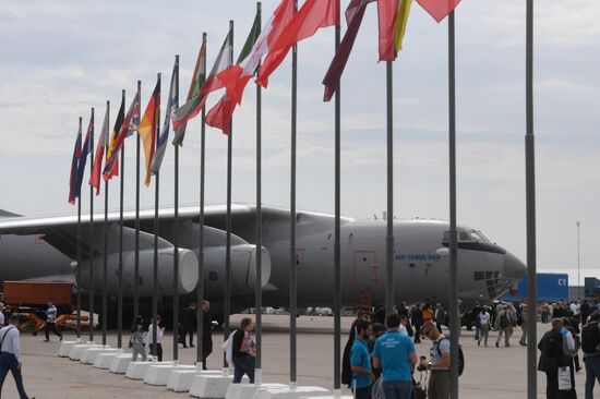 Открытие международного авиационно-космического салона МАКС-2017