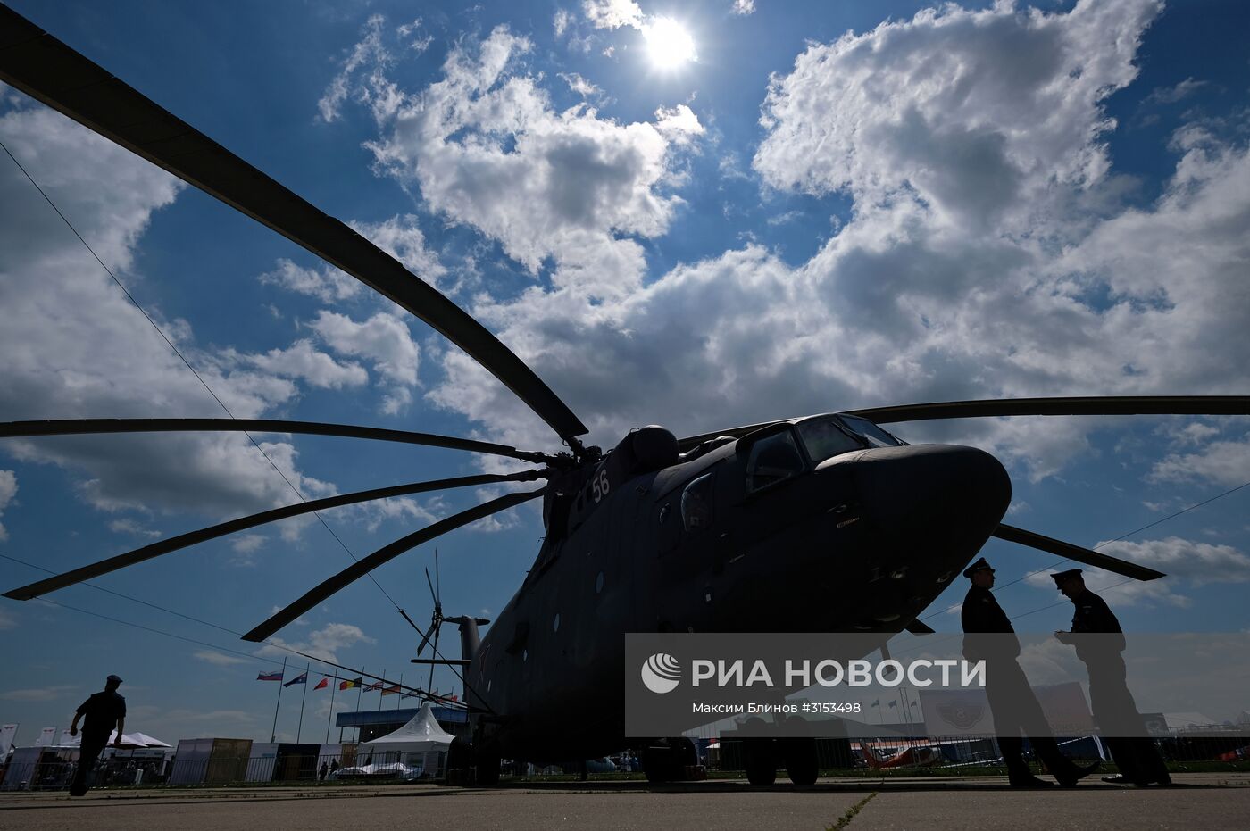 Открытие международного авиационно-космического салона МАКС-2017