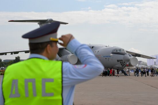 Открытие международного авиационно-космического салона МАКС-2017