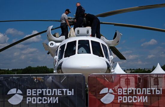 Открытие международного авиационно-космического салона МАКС-2017