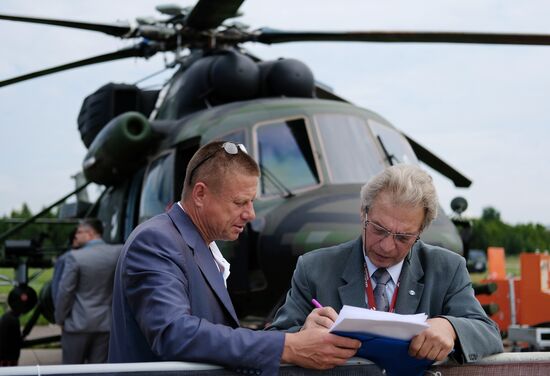 Открытие международного авиационно-космического салона МАКС-2017