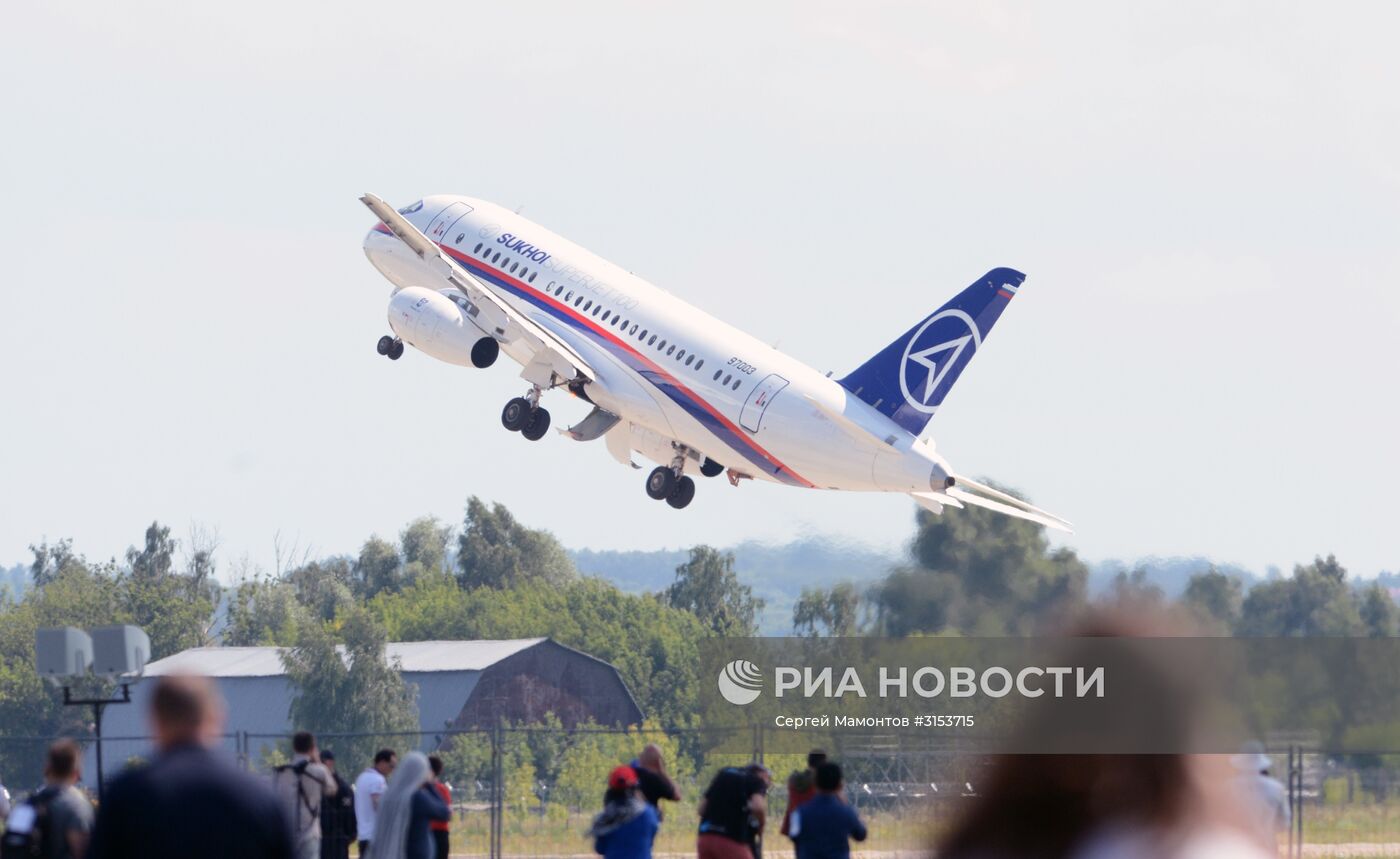 Открытие международного авиационно-космического салона МАКС-2017