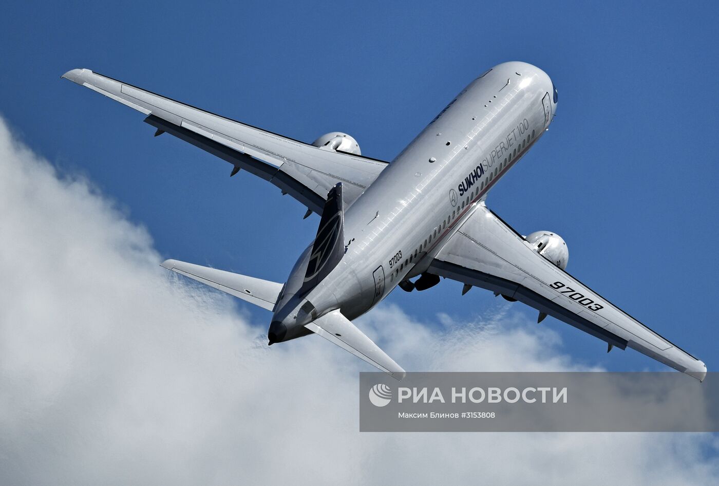 Открытие международного авиационно-космического салона МАКС-2017