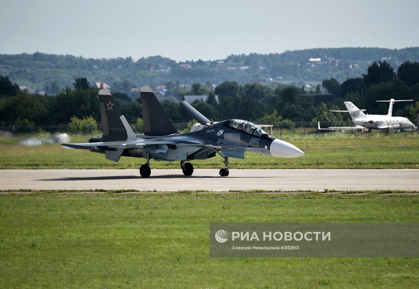 Открытие международного авиационно-космического салона МАКС-2017