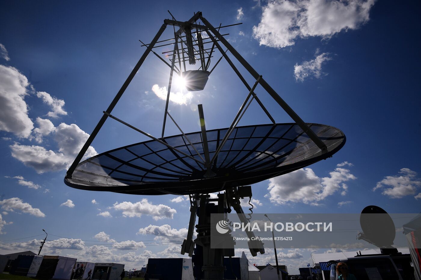 Международный авиационно-космический салон МАКС-2017. День второй