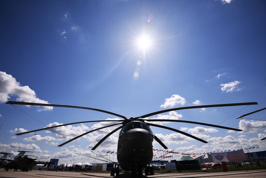 Международный авиационно-космический салон МАКС-2017. День второй