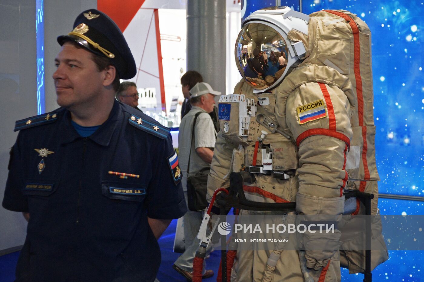 Международный авиационно-космический салон МАКС-2017. День второй