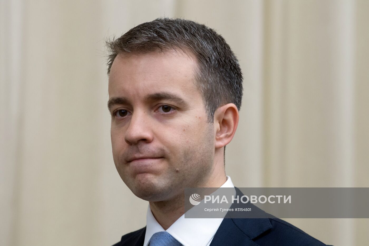 Президент РФ В. Путин провел совещание с членами правительства РФ