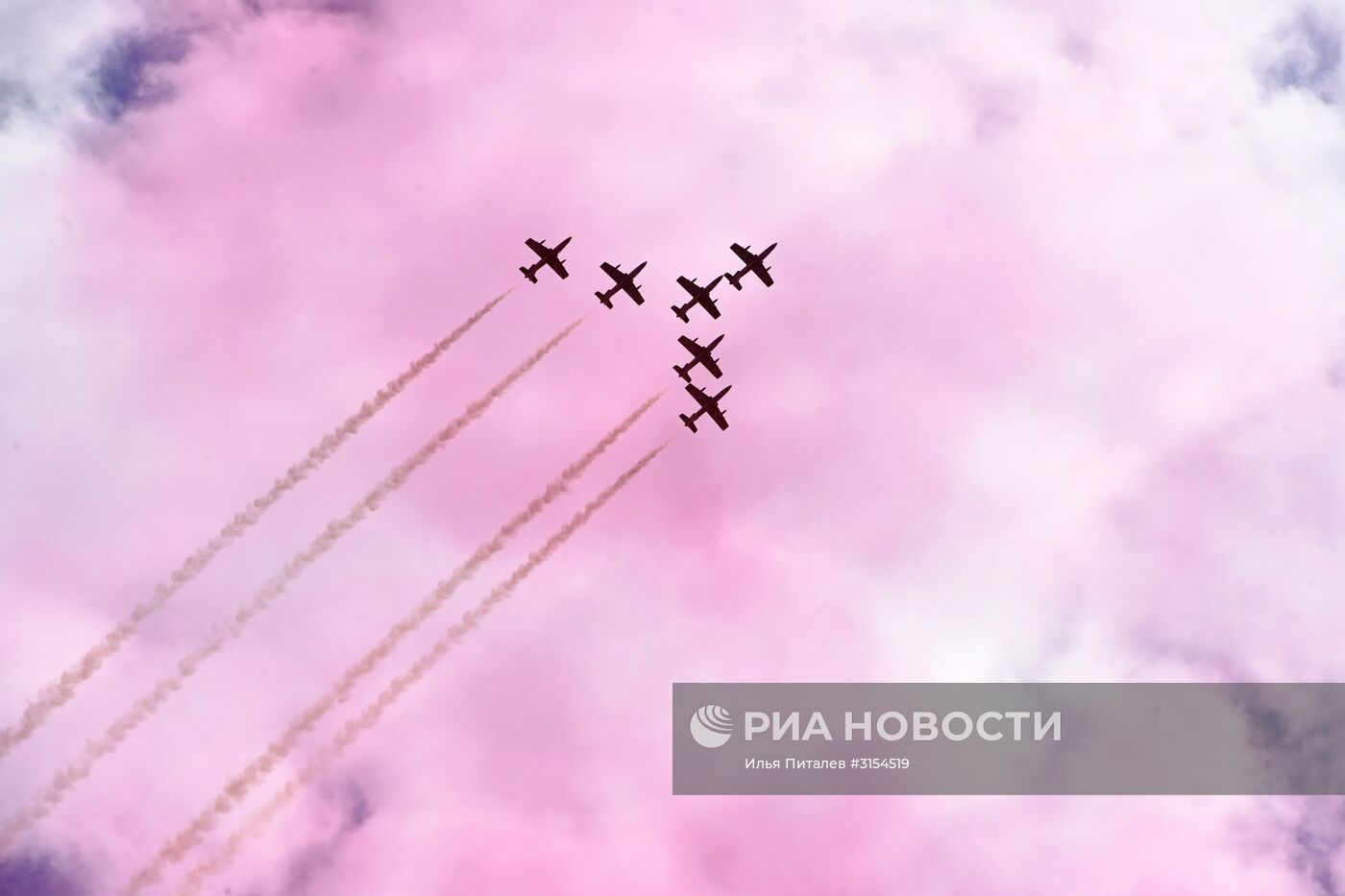 Международный авиационно-космический салон МАКС-2017. День второй