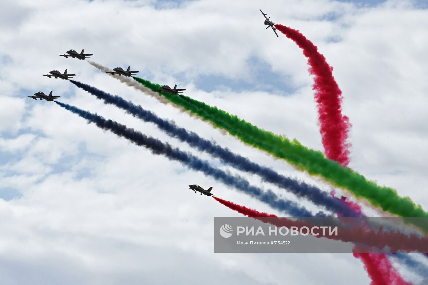 Международный авиационно-космический салон МАКС-2017. День второй