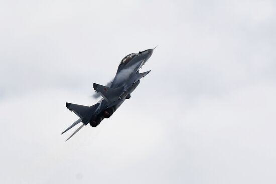 Международный авиационно-космический салон МАКС-2017. День второй