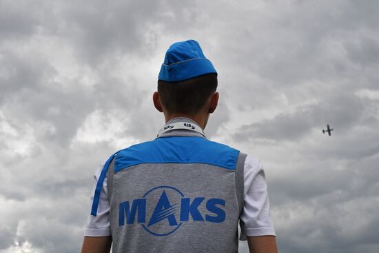 Международный авиационно-космический салон МАКС-2017. День второй