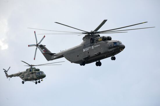 Международный авиационно-космический салон МАКС-2017. День второй