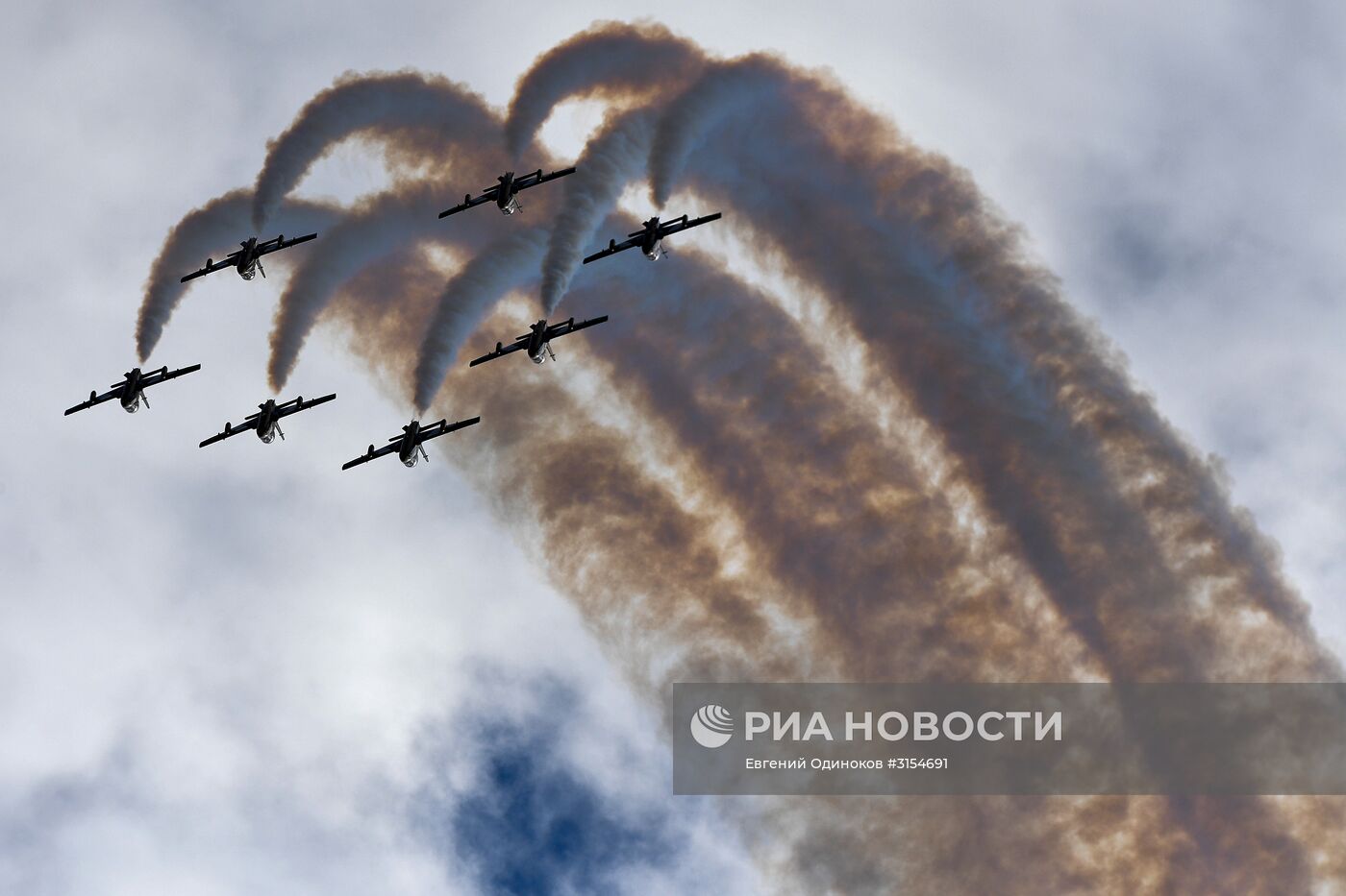 Международный авиационно-космический салон МАКС-2017. День второй