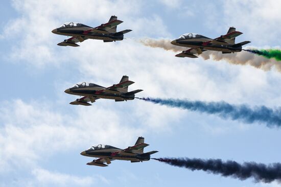 Международный авиационно-космический салон МАКС-2017. День второй