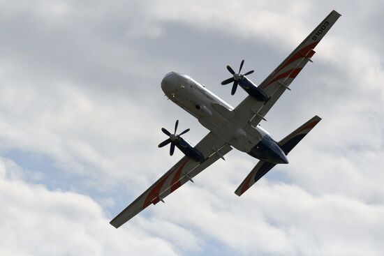 Международный авиационно-космический салон МАКС-2017. День второй
