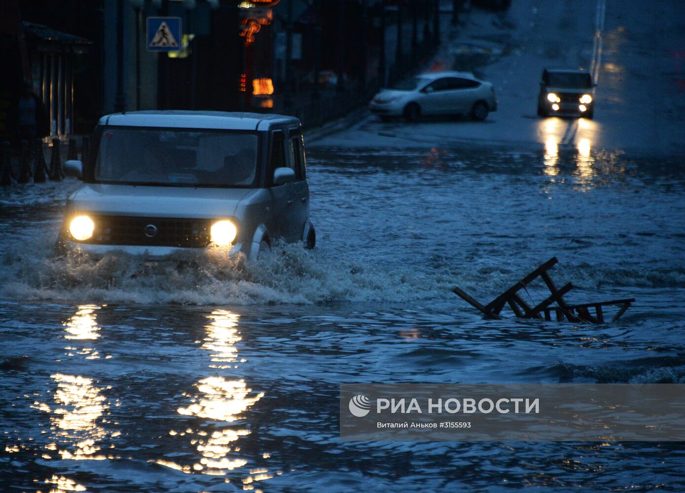 Последствия ливня во Владивостоке