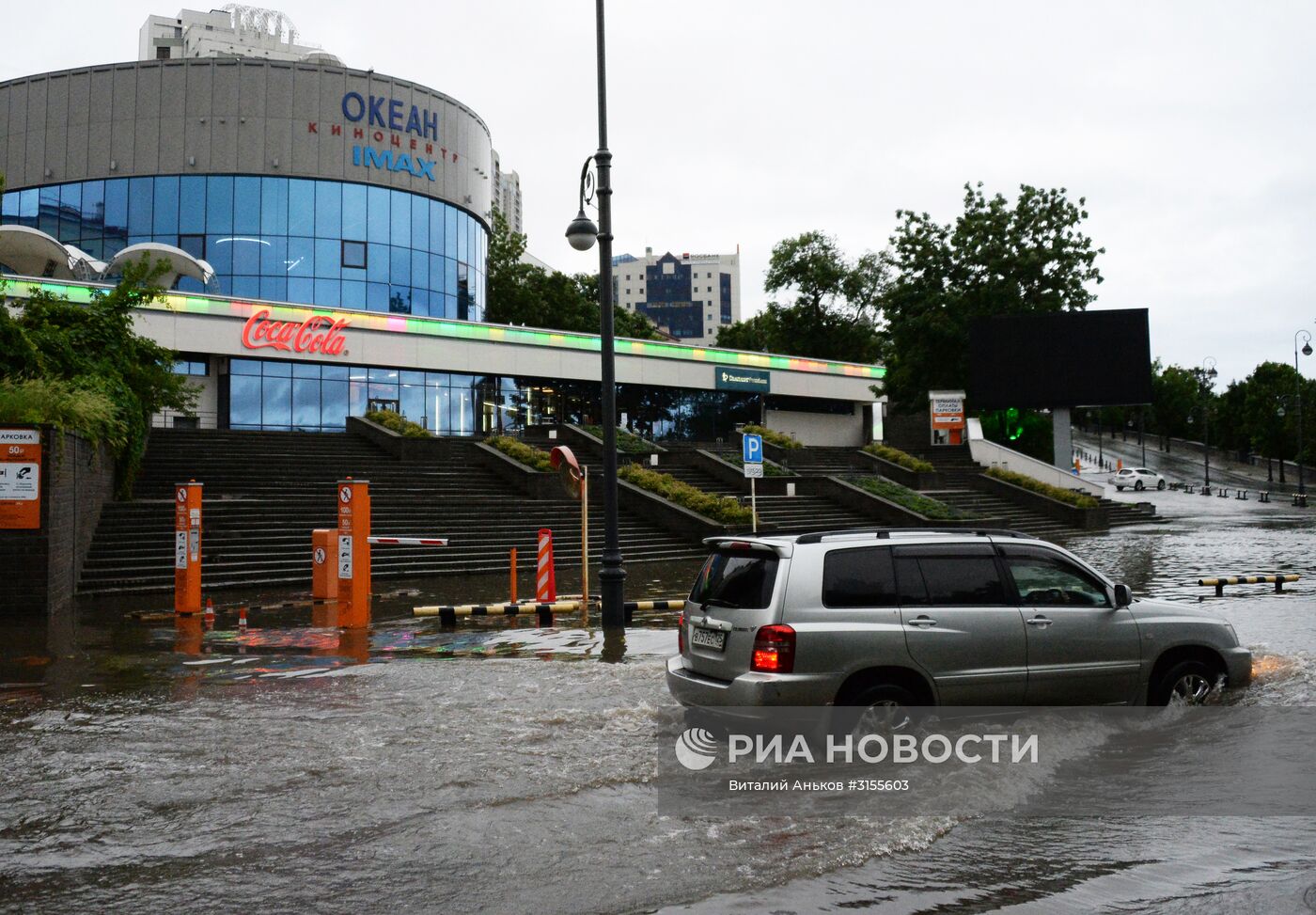 Последствия ливня во Владивостоке
