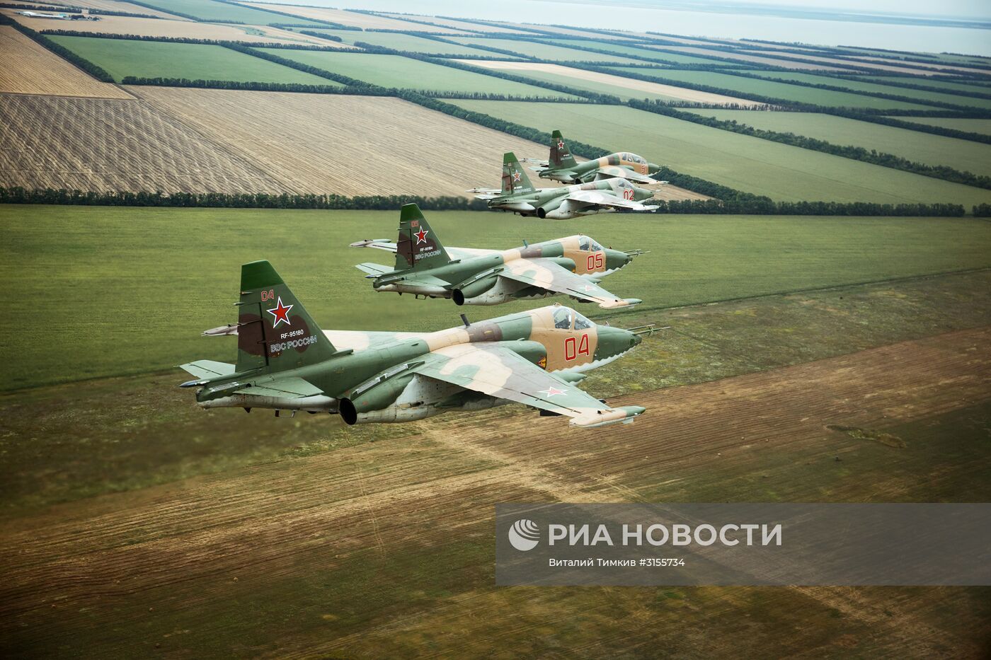 Летно-специальная подготовка экипажей штурмовиков Су-25СМ3 в Приморско-Ахтарске