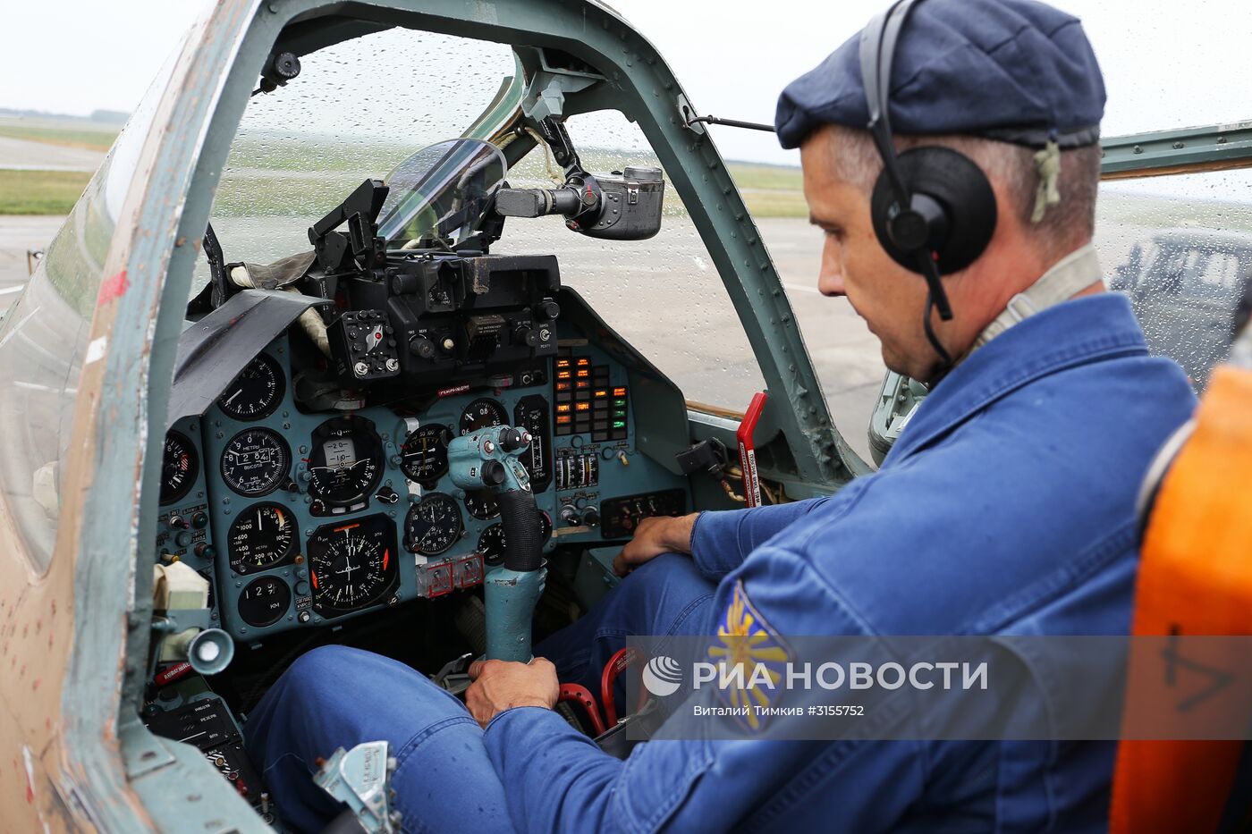 Летно-специальная подготовка экипажей штурмовиков Су-25СМ3 в Приморско-Ахтарске