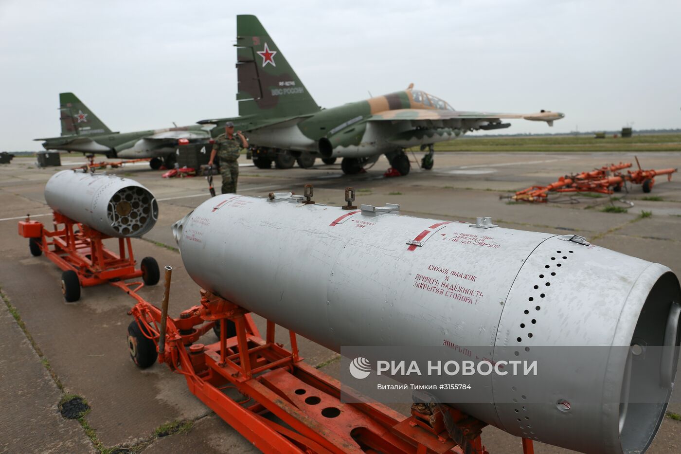 Летно-специальная подготовка экипажей штурмовиков Су-25СМ3 в Приморско-Ахтарске