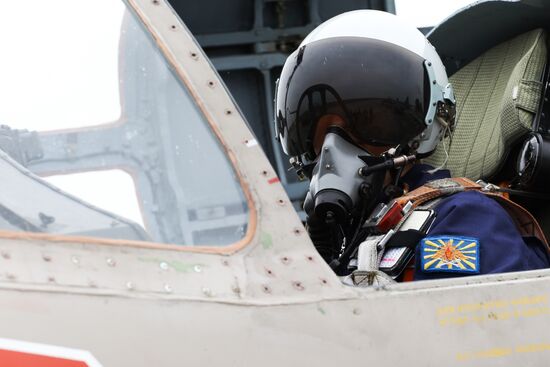 Летно-специальная подготовка экипажей штурмовиков Су-25СМ3 в Приморско-Ахтарске