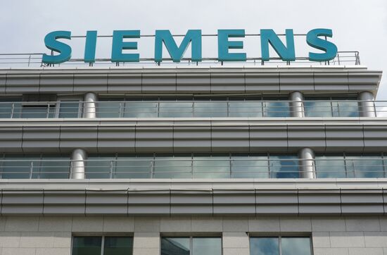 Siemens приостановит поставки энергооборудования в РФ