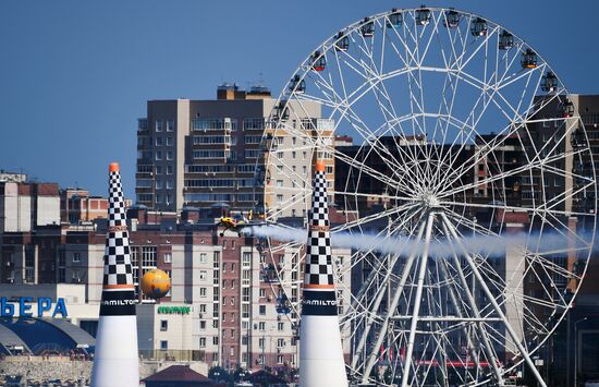 Подготовка к этапу чемпионата мира Red Bull Air Race в Казани
