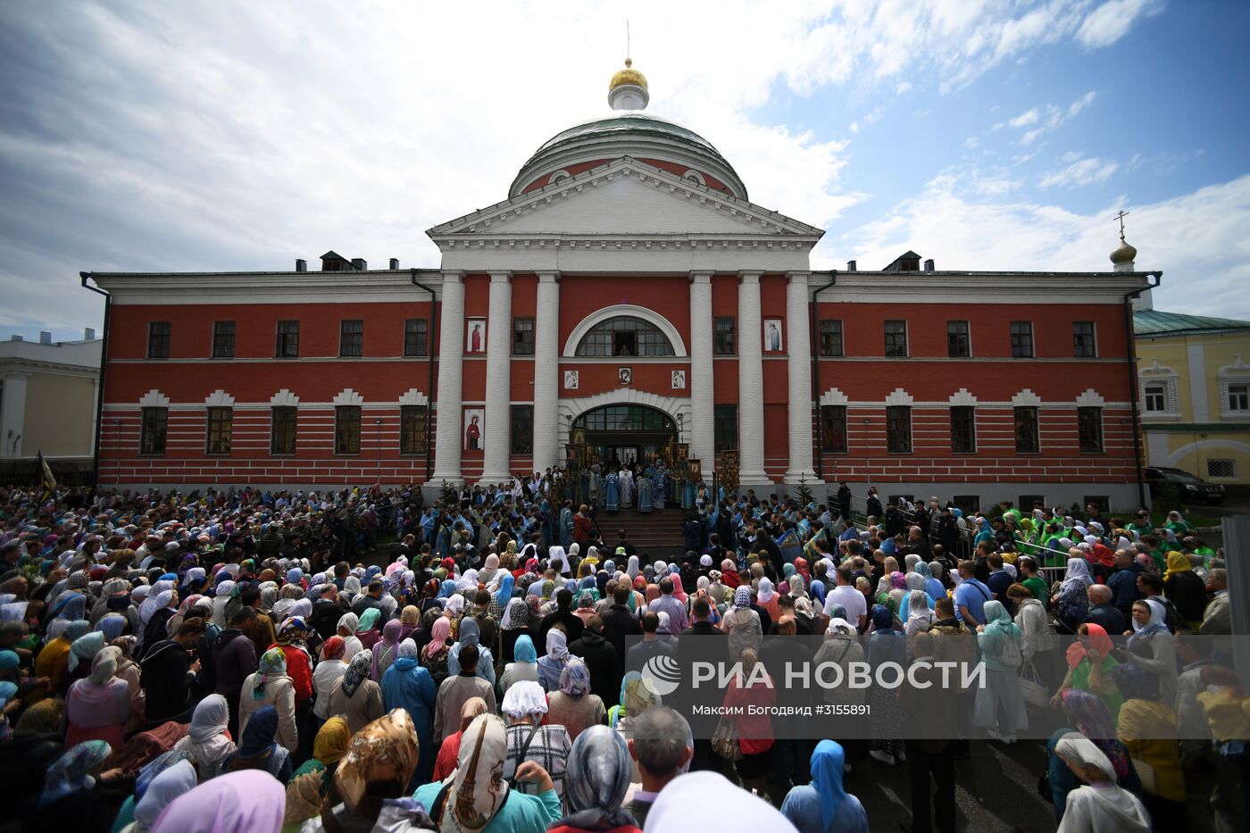 Праздник явления Казанской иконы Божией Матери