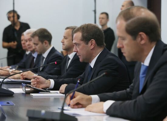 Премьер-министр РФ Д. Медведев посетил "НАМИ"