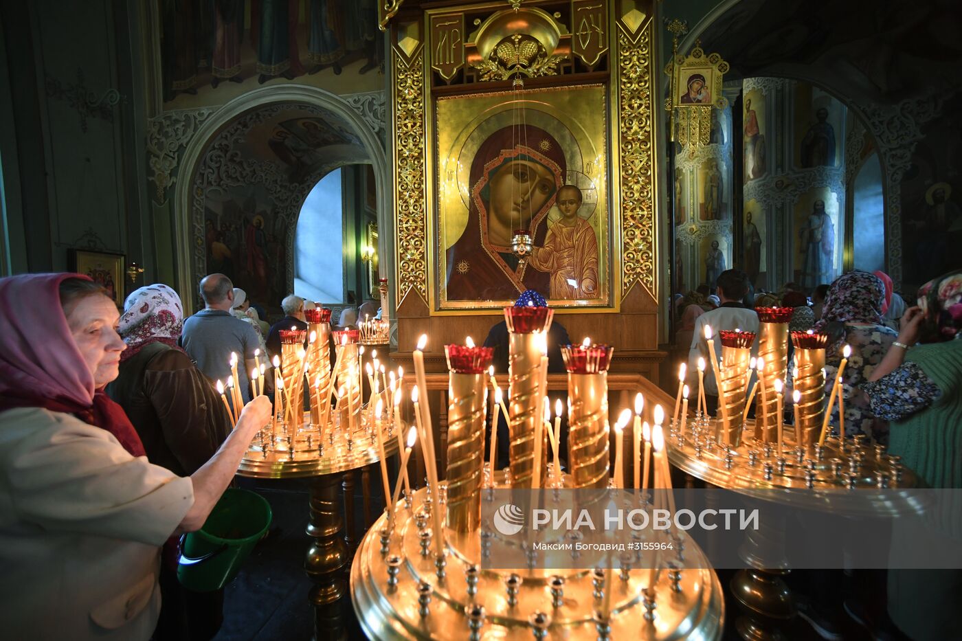 Праздник явления Казанской иконы Божией Матери
