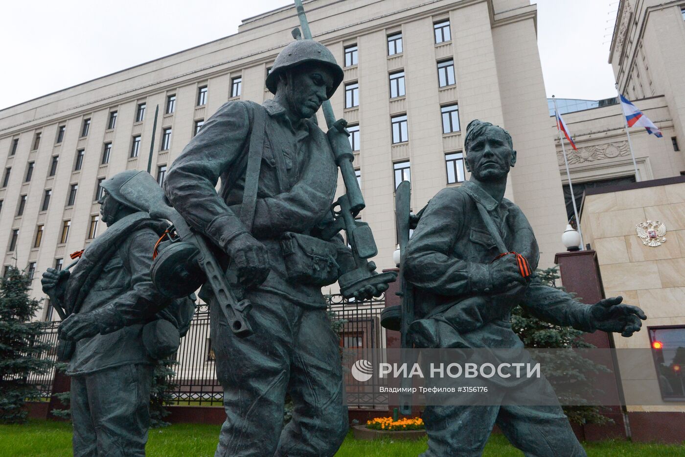 Памятник героям фильма "Они сражались за Родину"