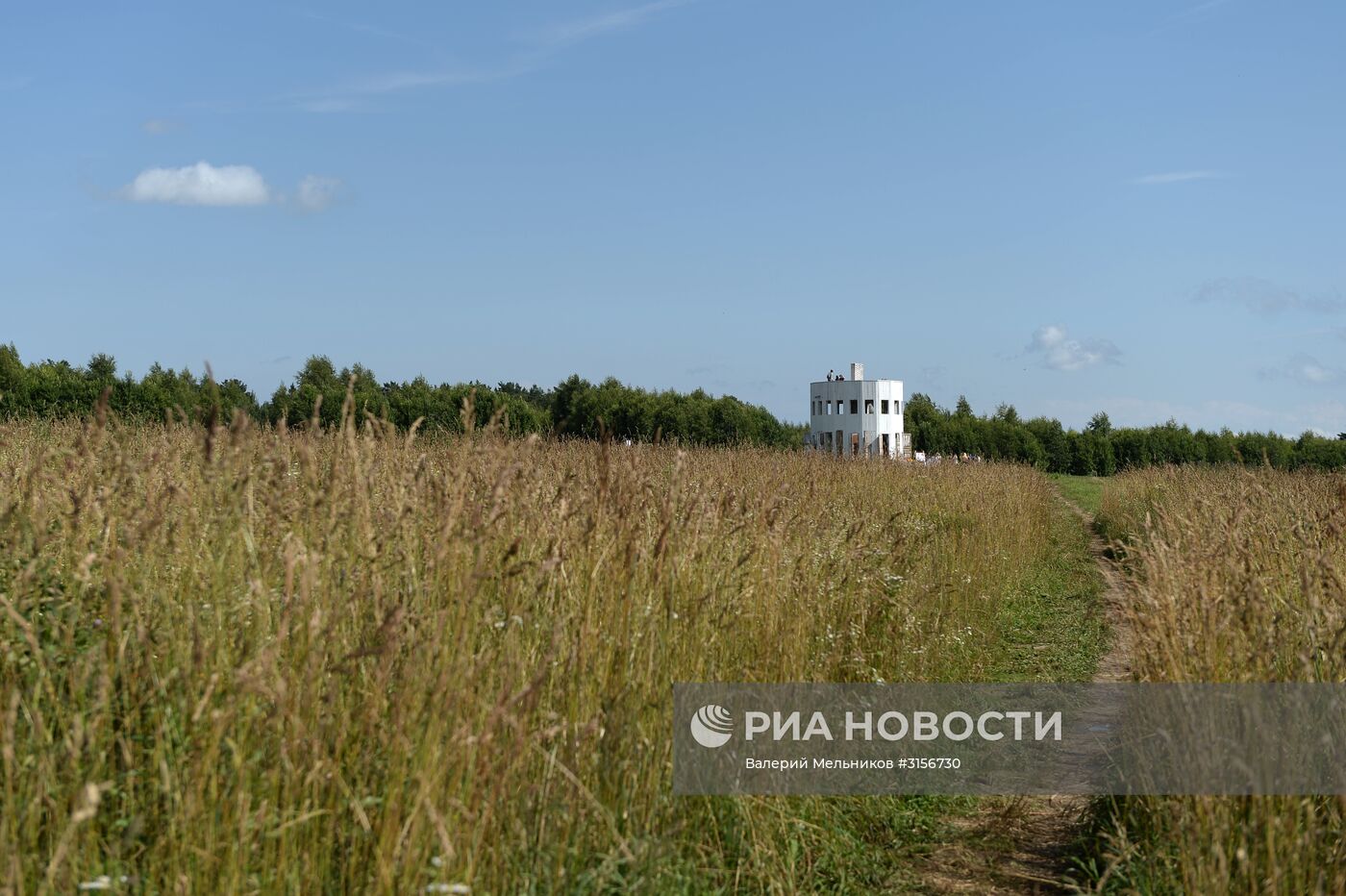 Международный фестиваль ландшафтных объектов в Никола-Ленивце "Архстояние"