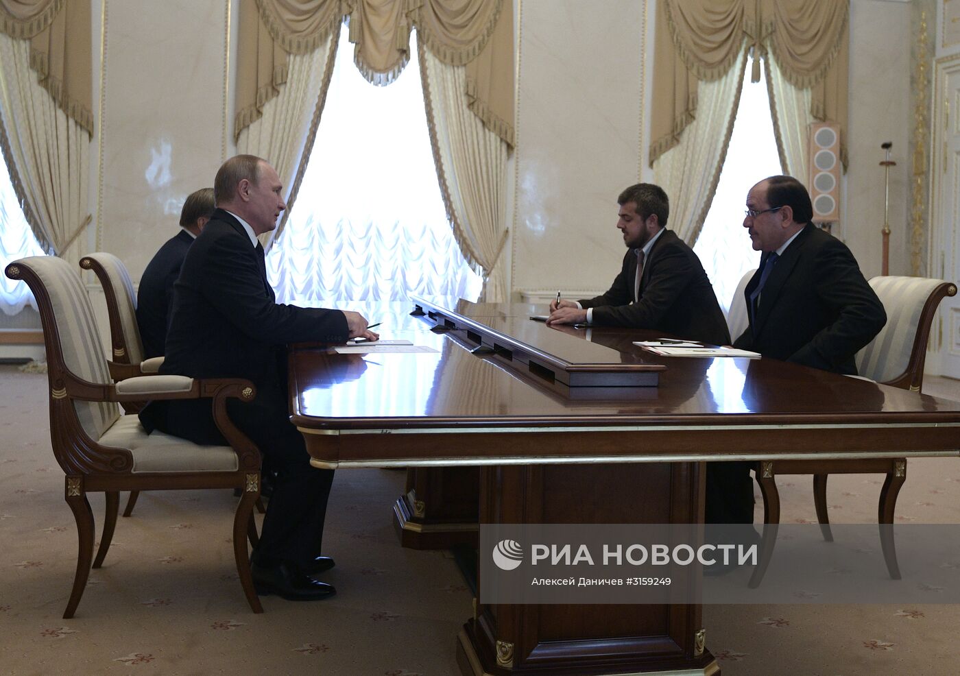 Встреча президента РФ В. Путина с вице-президентом Ирака Н. Малики