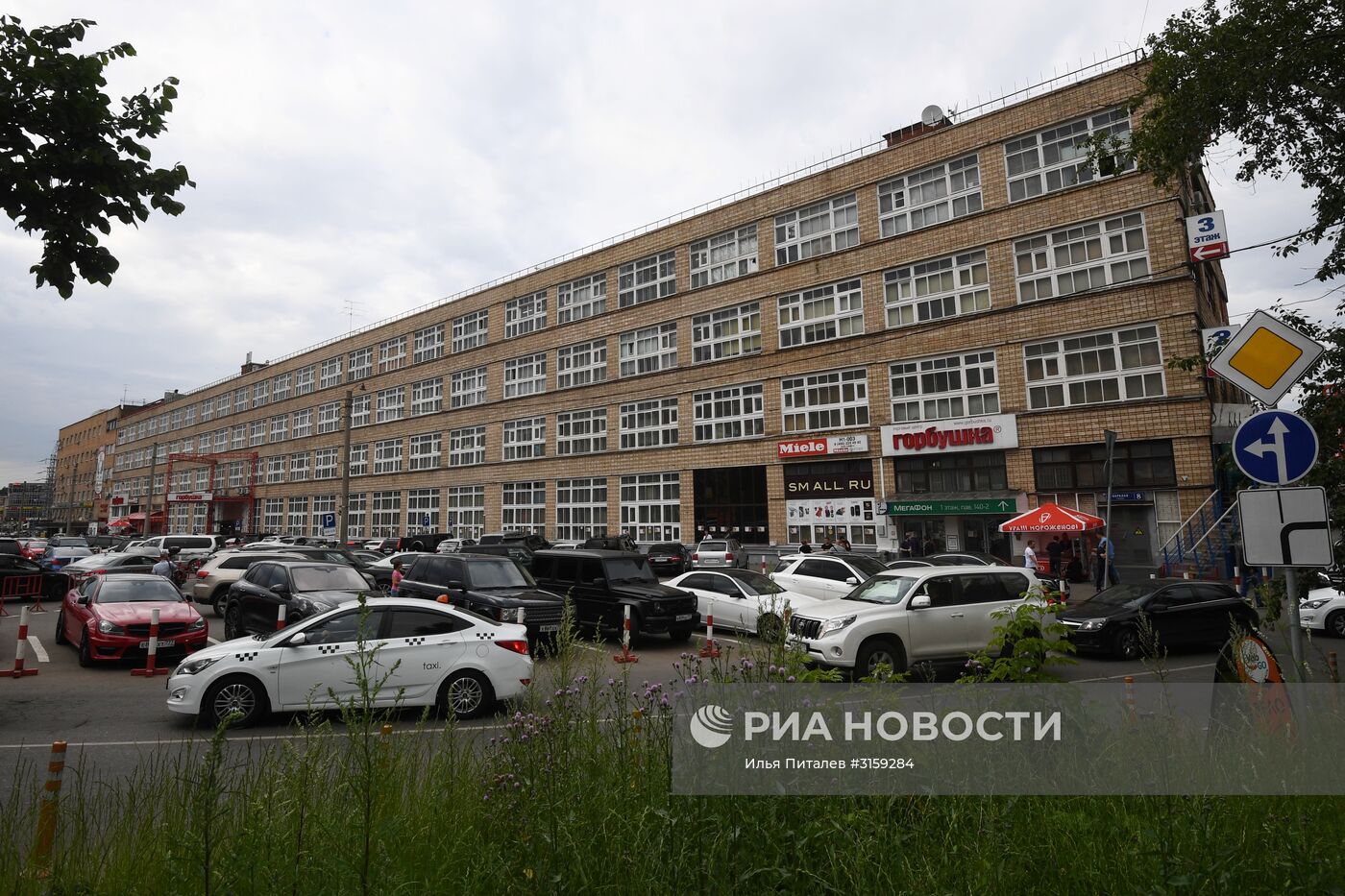 Жилые комплексы могут построить на месте ТЦ "Горбушкин двор"