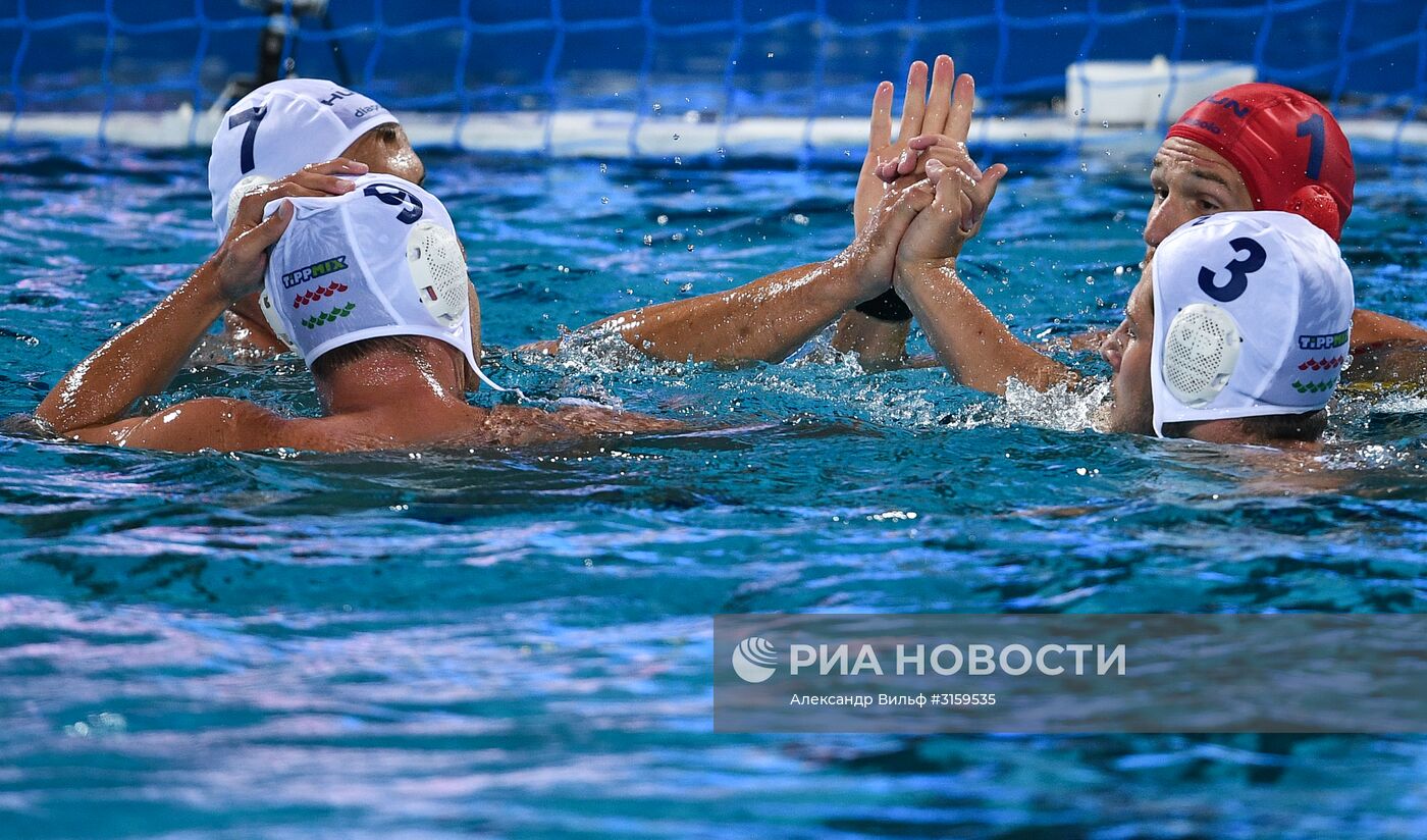 Чемпионат мира FINA 2017. Водное поло. Мужчины. Матч Венгрия – Россия (1/4 финала) Чемпионат мира FINA 2017. Водное поло. Мужчины. Матч Венгрия – Россия (1/4 финала)