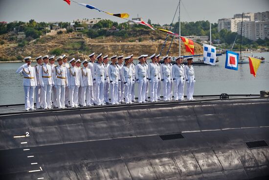Генеральная репетиция парада кораблей ко Дню ВМФ в Севастополе