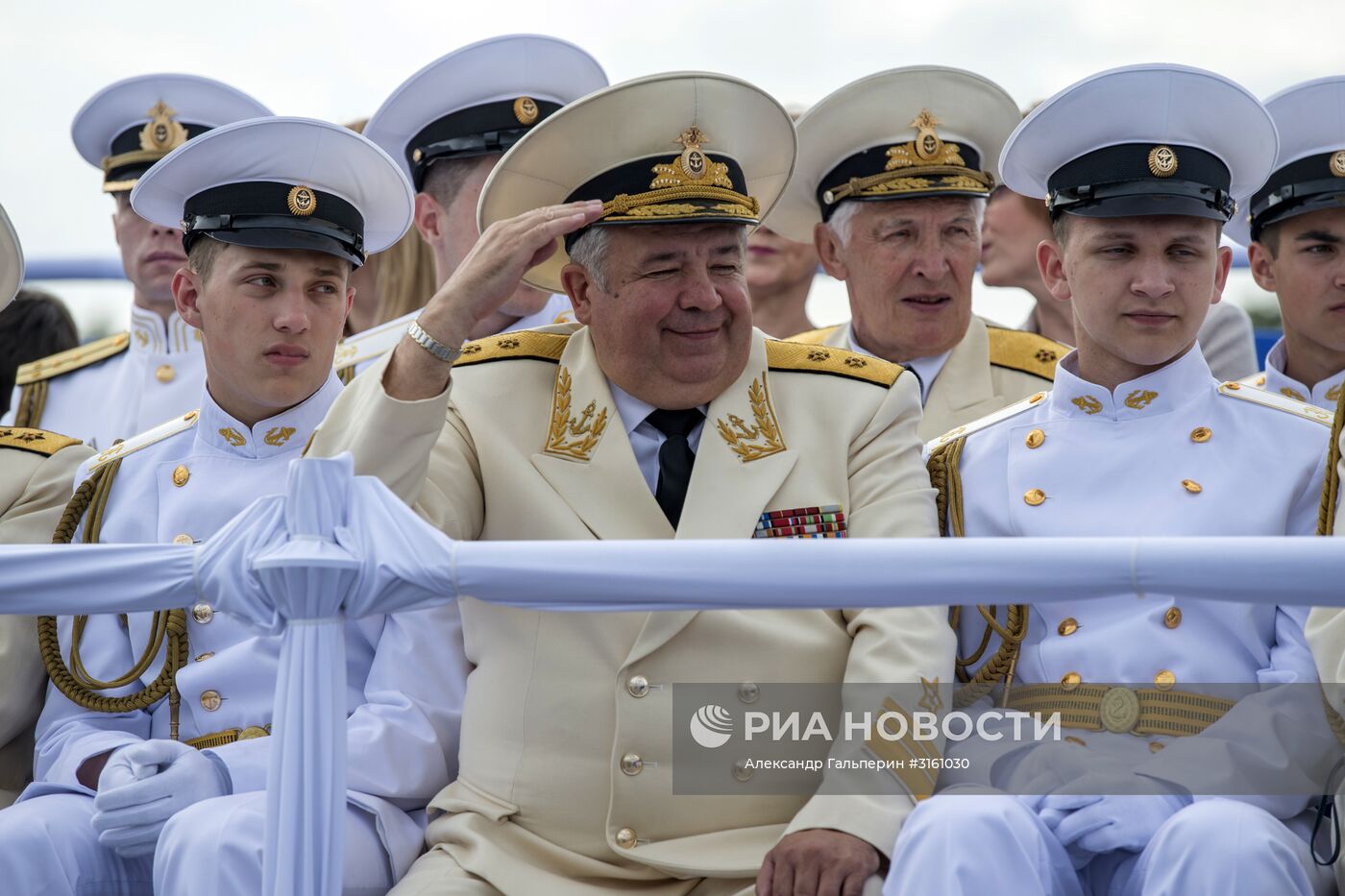 Генеральная репетиция военно-морского парада ко дню ВМФ в Санкт-Петербурге