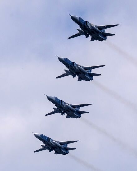 Генеральная репетиция военно-морского парада ко дню ВМФ в Кронштадте