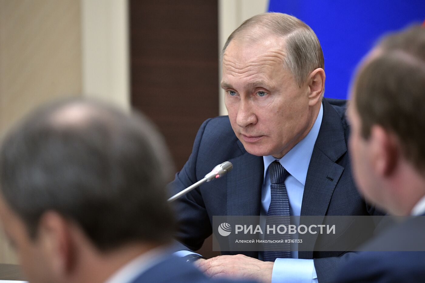 Президент РФ В. Путин провел совещание с членами Правительства РФ