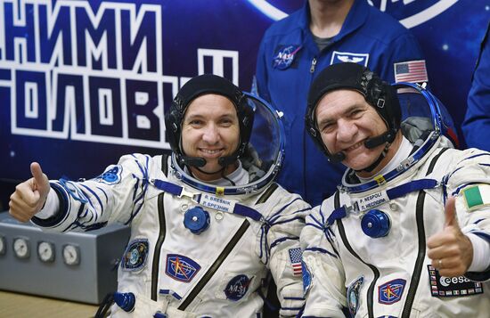 Запуск пилотируемого корабля "Союз МС-05" с участниками длительной экспедиции МКС-52/53