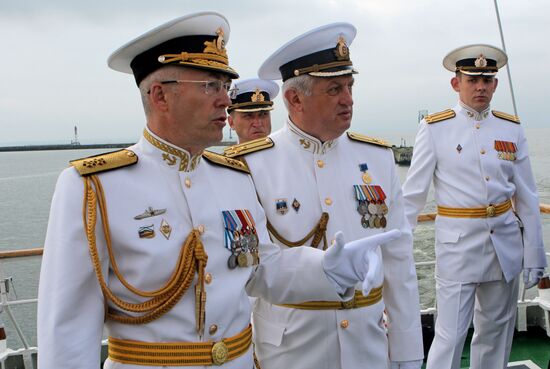 Репетиция военно-морского парада в Балтийске