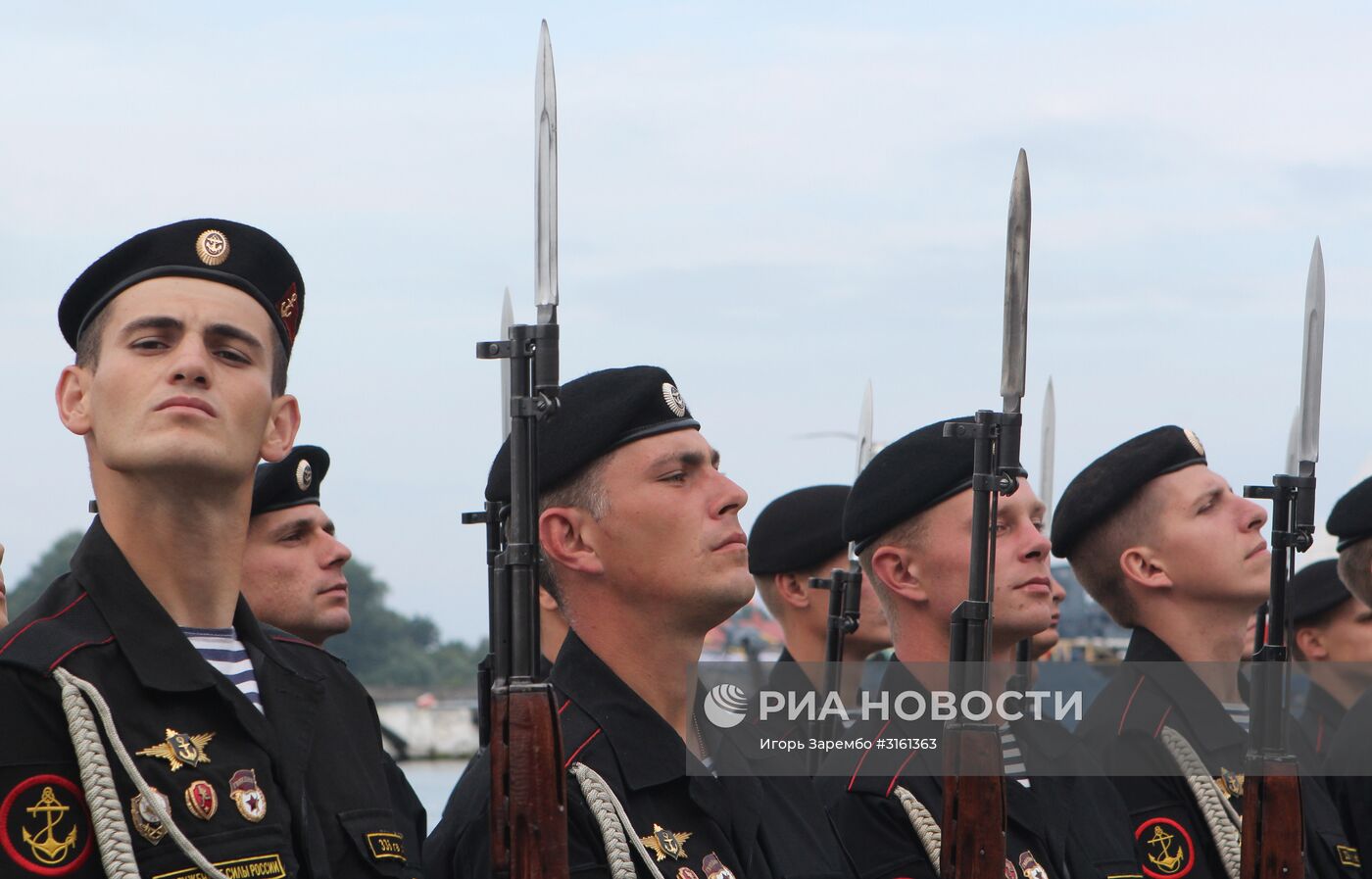 Репетиция военно-морского парада в Балтийске